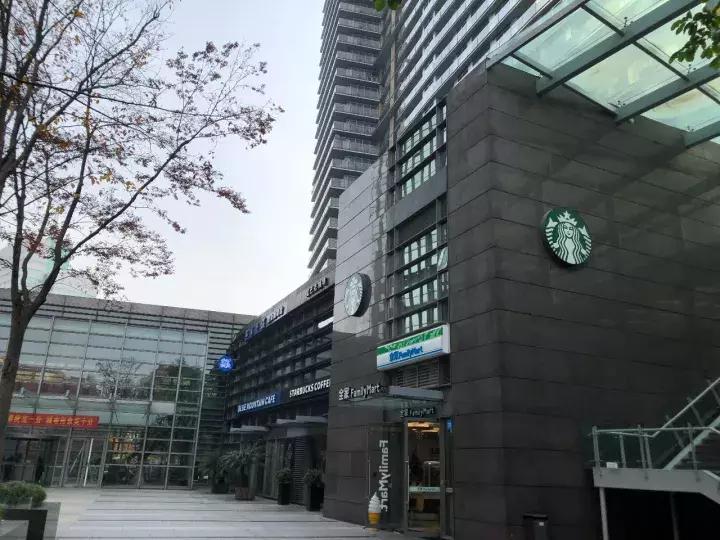 星巴克杭州8店声音分贝测试，客群、社会文明剪影