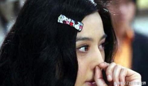 不活了，原来我心中的女神也要扣鼻屎，但最后一个除外