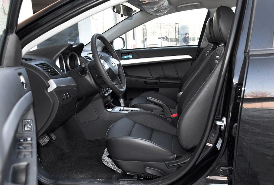 想花5万买个二手车,翼神手动挡二手值得入手吗