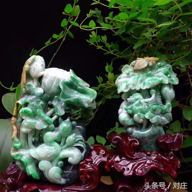 翡翠摆件一般摆在家里哪里好,翡翠葡萄摆件寓意