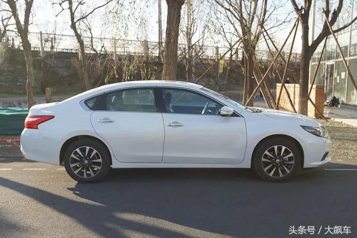 13款天籁移动大沙发,拆天籁沙发