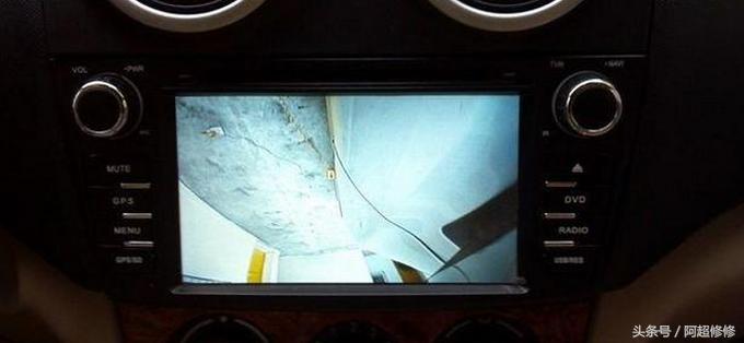 汽车右侧盲区摄像头走线安装,汽车右侧盲区摄像头安装教程