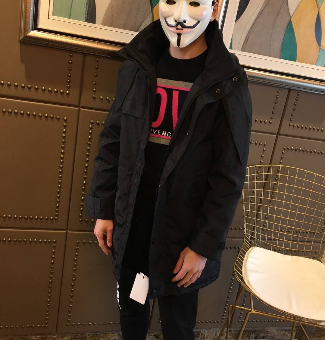 羽绒服万里雪飘,虐我千百遍我待美食如初恋