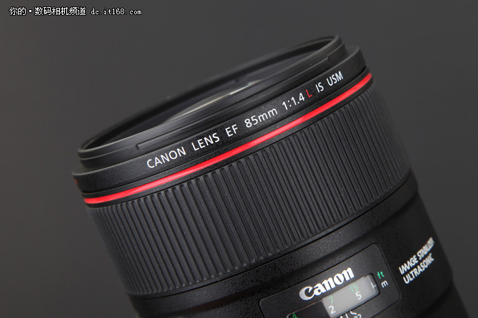 佳能85mmf1.4镜头推荐,佳能85f1.2人像镜头测评