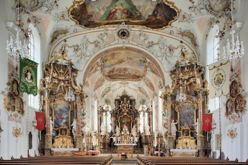 简述常用几种照明灯具的工作原理,中国以前的灯是怎么照明的