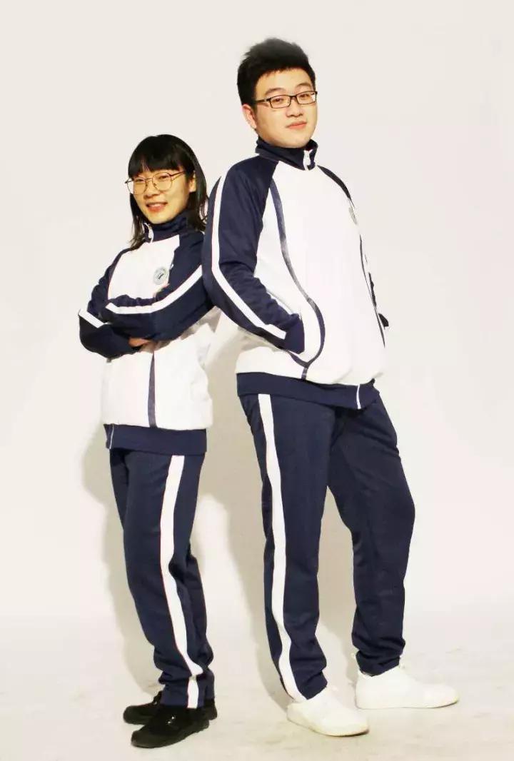 最新版校服,最新款学生校服