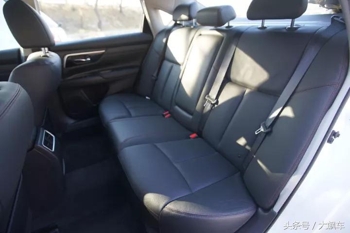 13款天籁移动大沙发,拆天籁沙发