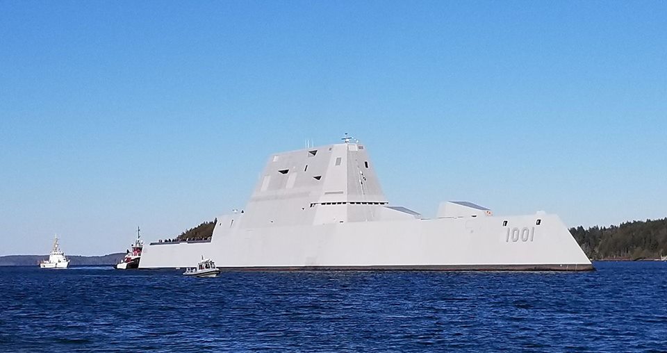 美军最强战舰是出来搞笑的？海试第二天动力就出故障返厂