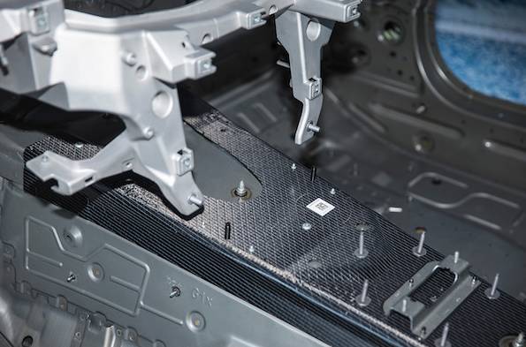 宝马730li和740li车头有什么区别,2021款宝马730li和740li外观一样吗