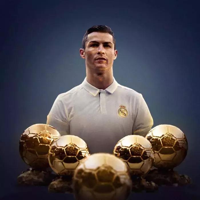 第五个！C罗金球追平梅西，耐克又为他出限量战靴了