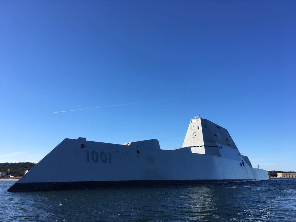 美军最强战舰是出来搞笑的？海试第二天动力就出故障返厂