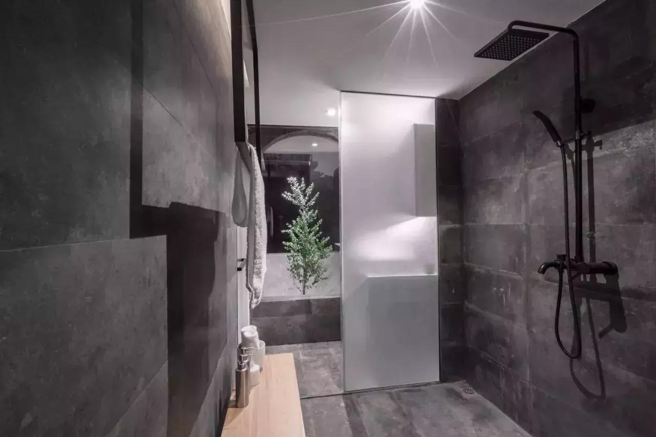 三体时空沉浸展,三体是有平行时空吗