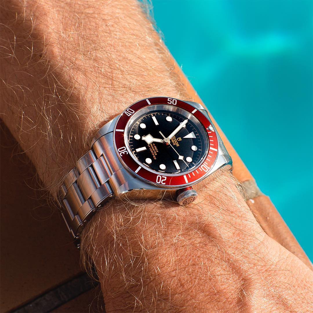 帝舵小红花、欧米茄海马，这些爆款找马云支付宝借2万就能到手！