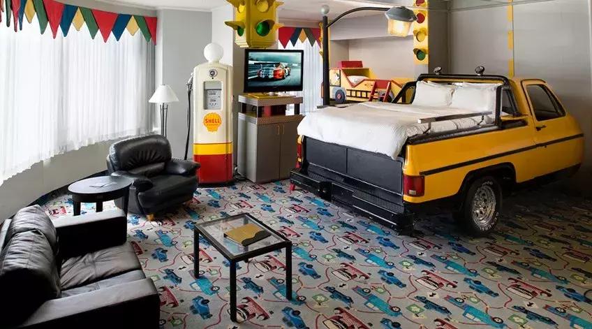 加拿大外星酒店,国外外星酒店