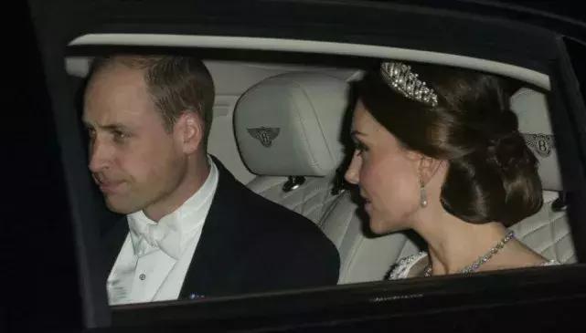 刘亦菲章子怡angelababy,章子怡和刘亦菲的骨相谁比较好