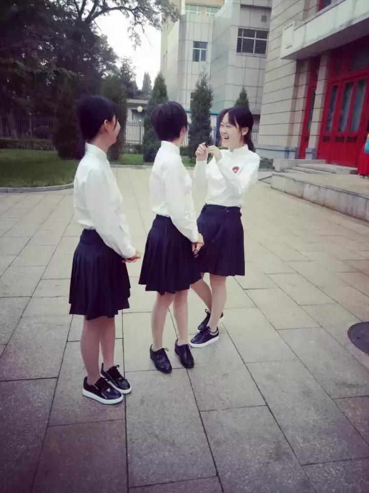 最新版校服,最新款学生校服
