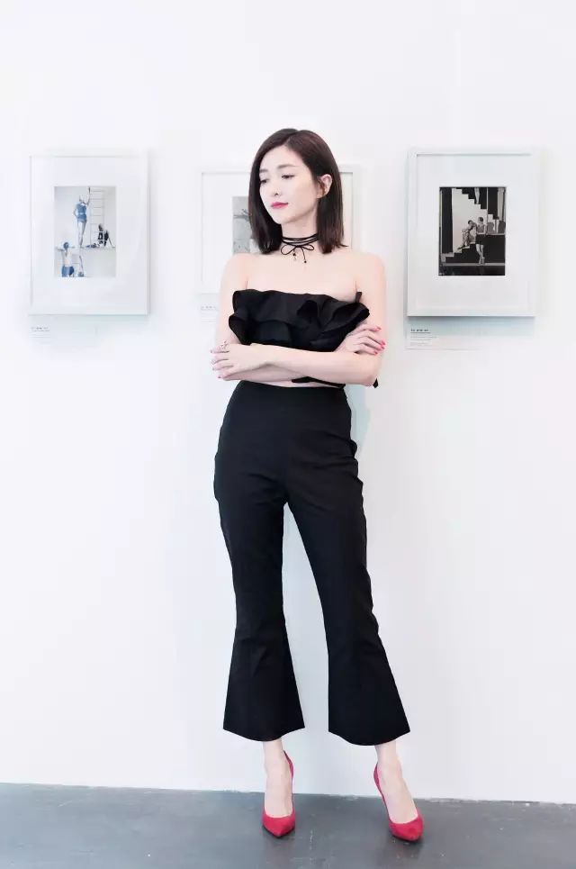 这些穿搭充满着青春时尚感,这些时髦单品让你人见人爱