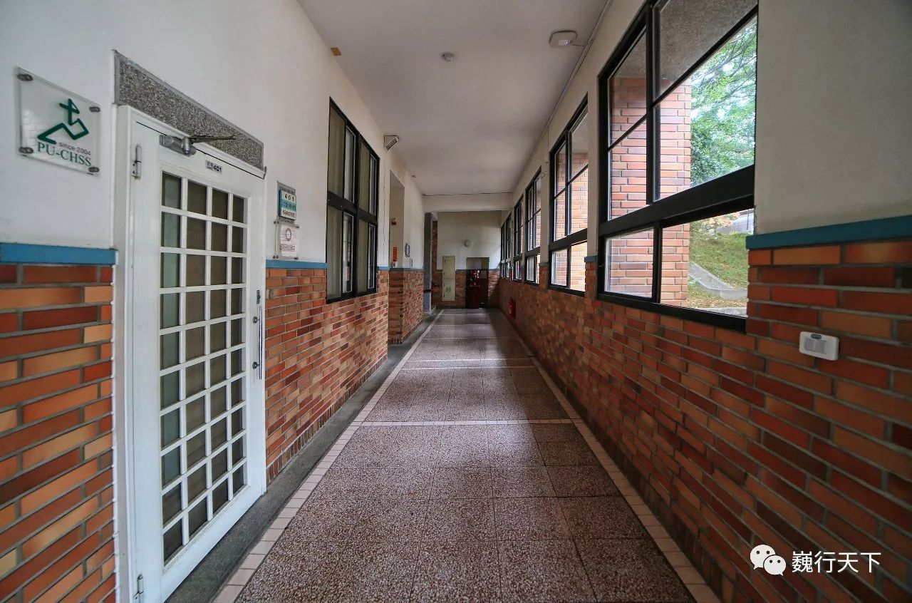 这所大学很特别，来的人都会找到逝去的校园爱情故事