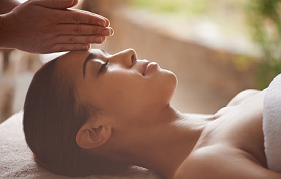 让脸部皮肤紧致的小方法,皮肤不紧致怎么补充脸部胶原蛋白