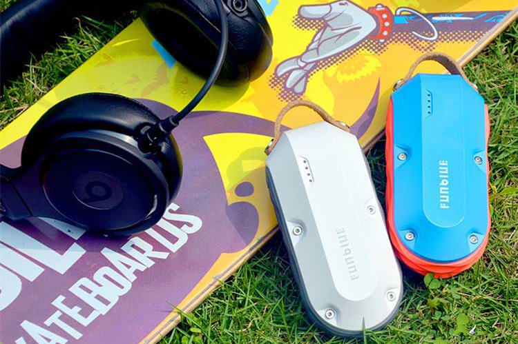 可更换电池充电宝和充电宝评测,小米充电宝和oppo充电宝哪个好