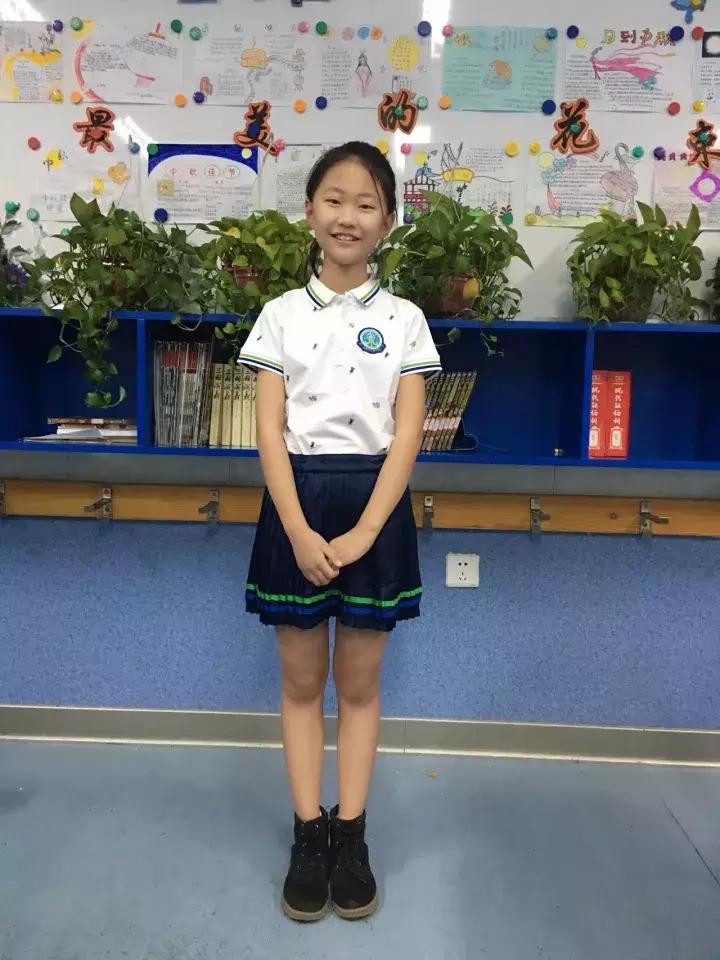 最新版校服,最新款学生校服