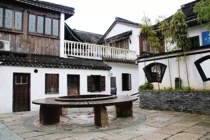 万万没想到！它低调了450多年，却因上海迪士尼一夜间火遍全国！