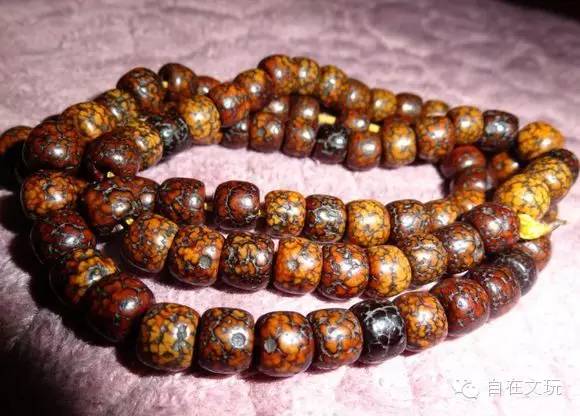 百年老星月菩提最极品的品相,藏式百年老星月菩提佛珠