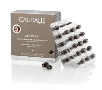 2017-2021近三年流行色,秋冬这5个流行色时髦又显高级感