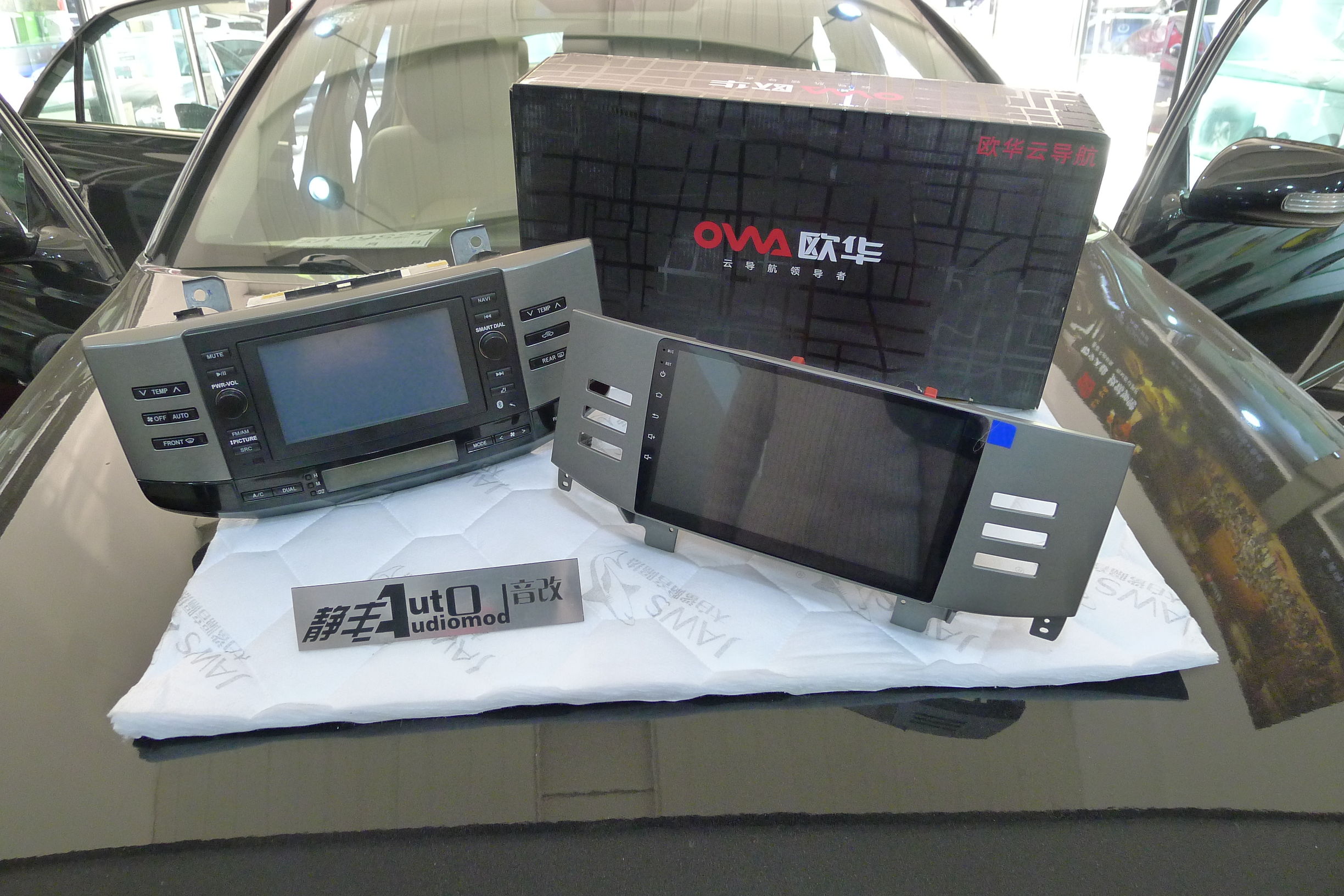 老款丰田锐志拆屏,丰田锐志老款导航原车风格