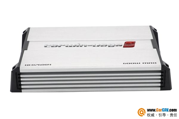 一台车可以装几个功放,车上装四台两路功放