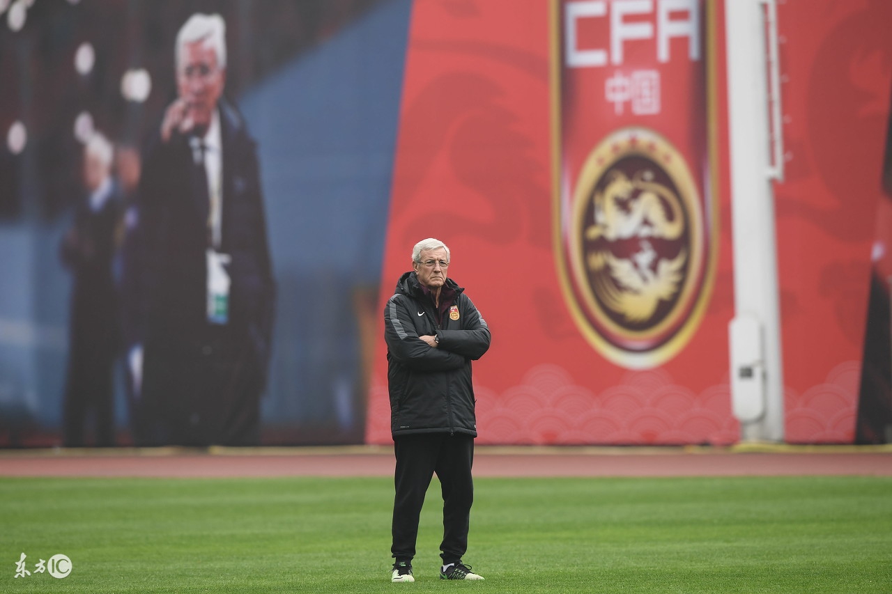 国足对阵日本和韩国的战绩对比,韩国国足比分