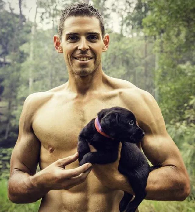 十年前，他是“最大失败者”冠军，然后他用十年时间令所有人折服