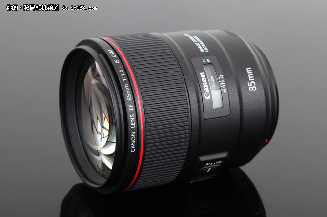 佳能85mmf1.4镜头推荐,佳能85f1.2人像镜头测评