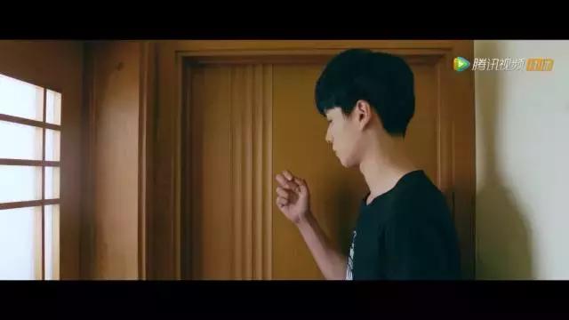 又少一个男神?没关系,你们的新晋男票“小彭于晏”已经上线!