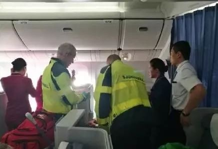 拔过牙几个小时可以坐飞机,拔完牙一周了能坐飞机吗