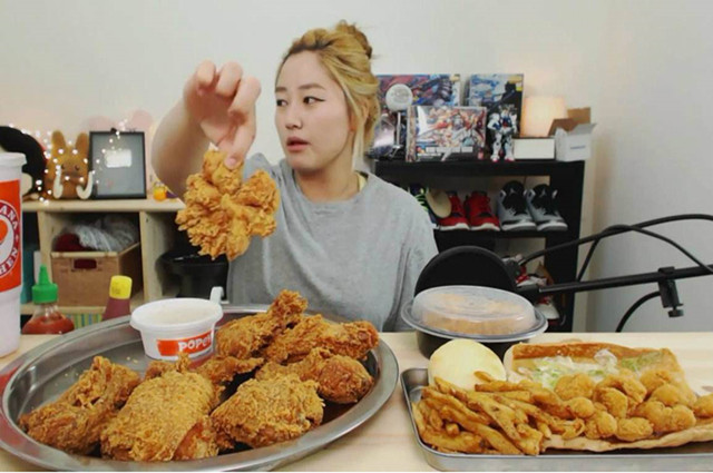 怀孕期间孕妈妈脸上的变化,怀孕孕妇脸色变化