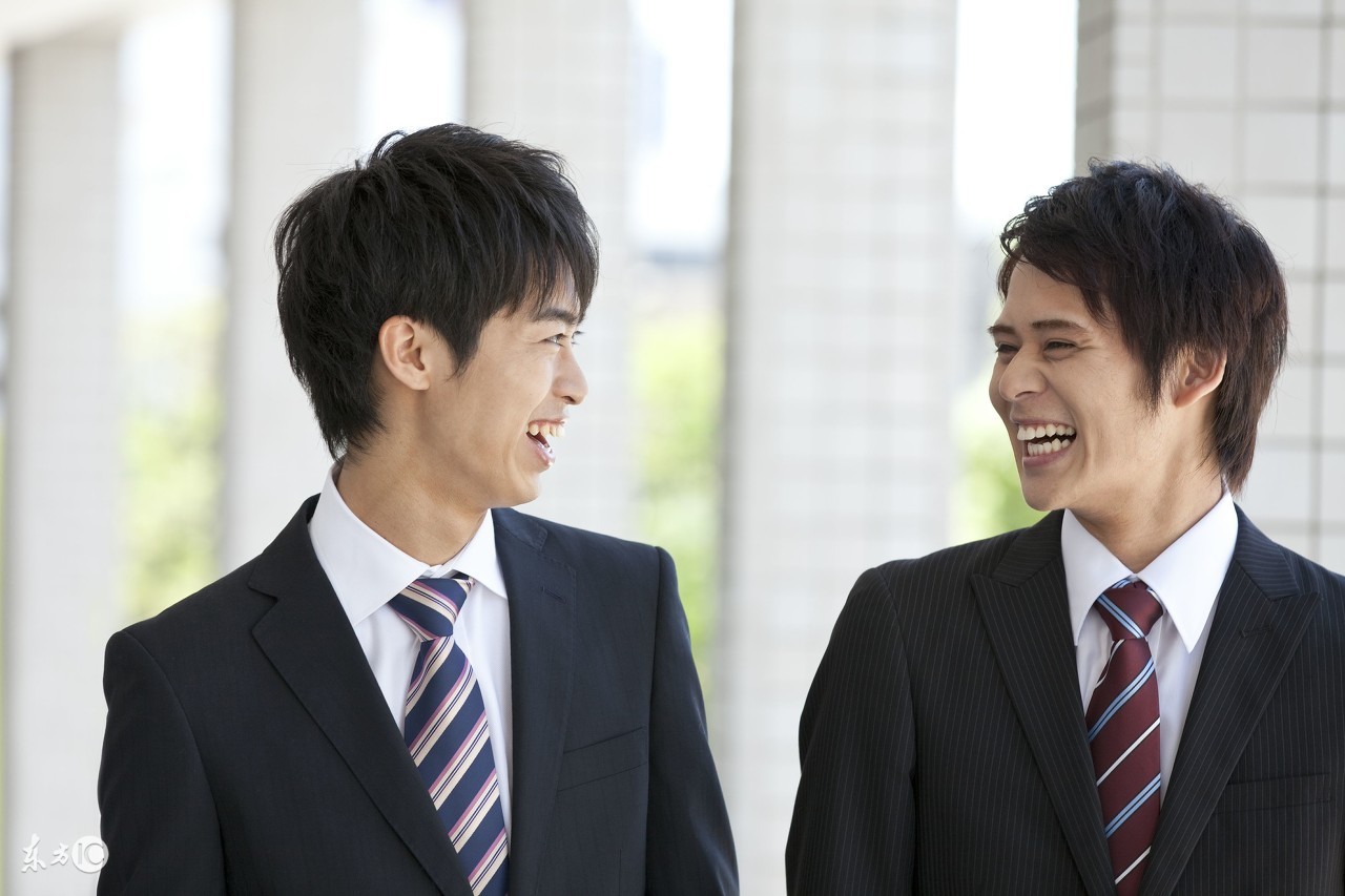 公司说我旷工三天开除我,公司规定旷工1天扣3天工资有效吗