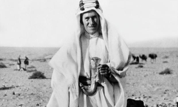 它又老又长，却是最伟*史大**诗片：《阿拉伯的劳伦斯》上映55周年