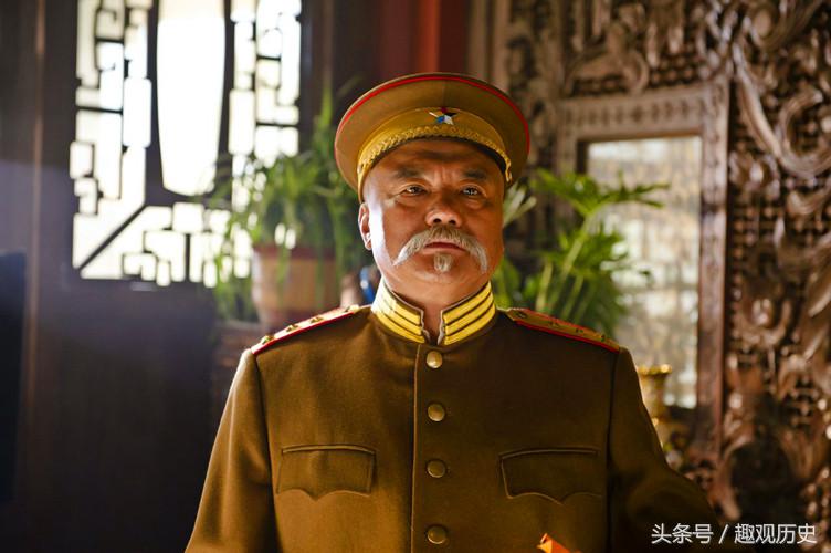 受人蒙蔽还是野心唆使?本是革命先驱的袁世凯,称帝原因争论至今