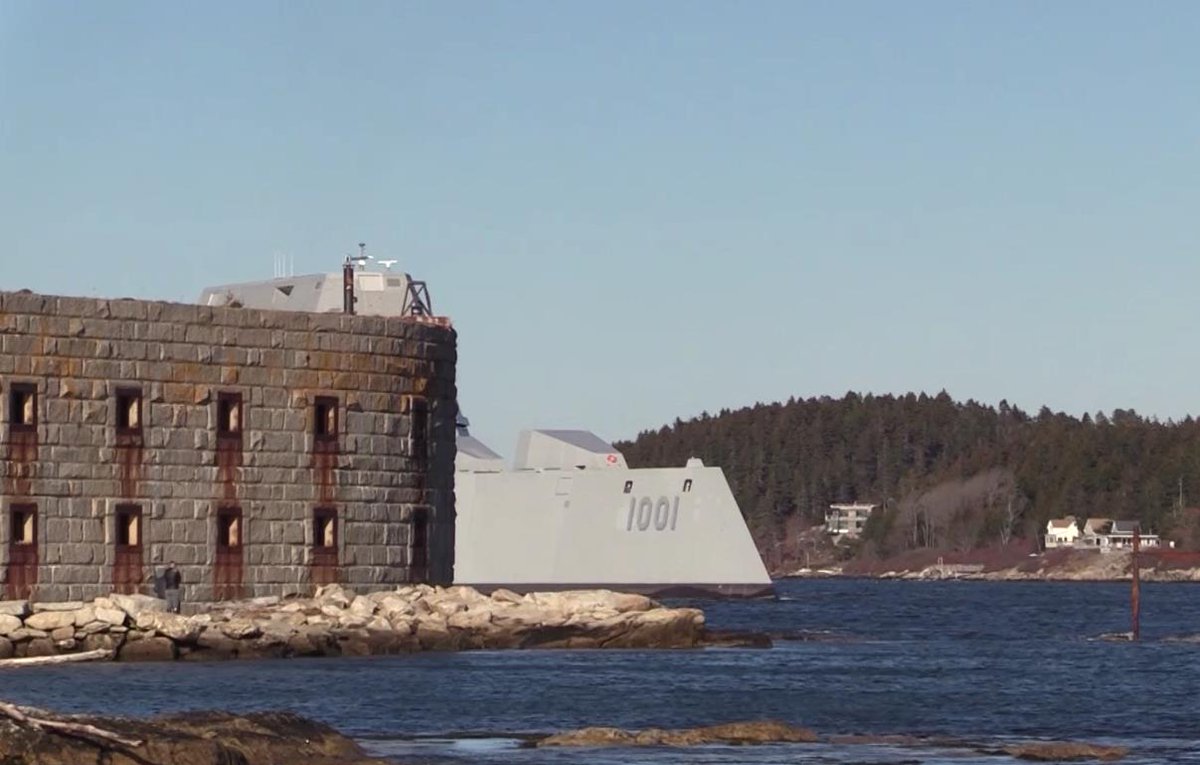 美军最强战舰是出来搞笑的？海试第二天动力就出故障返厂