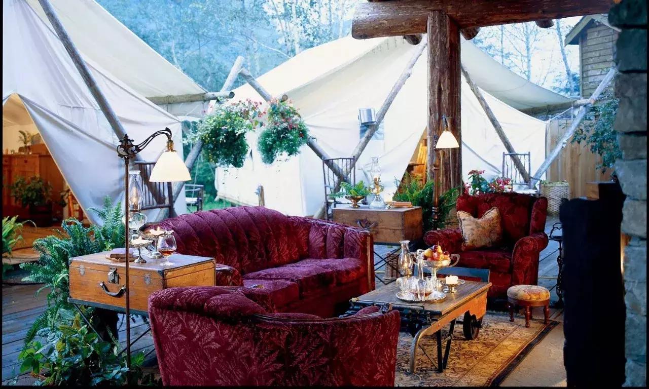 加拿大外星酒店,国外外星酒店