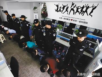 喂,徐婆婆,我是王教授关爱”背后是圈套