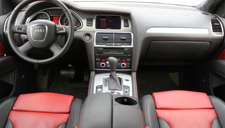 雨水多深会对轿车有影响,雨水对车有多大伤害