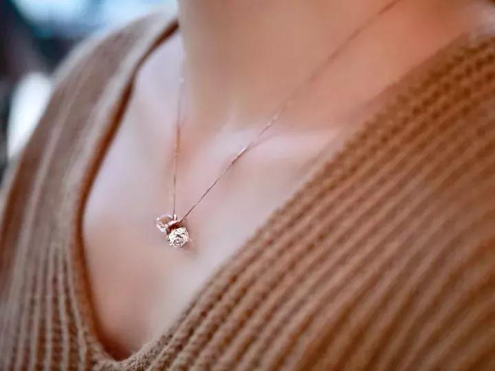 刘亦菲章子怡angelababy,章子怡和刘亦菲的骨相谁比较好