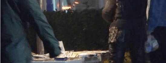 白百何烟丝卷评价 (白百何深夜逛地摊)