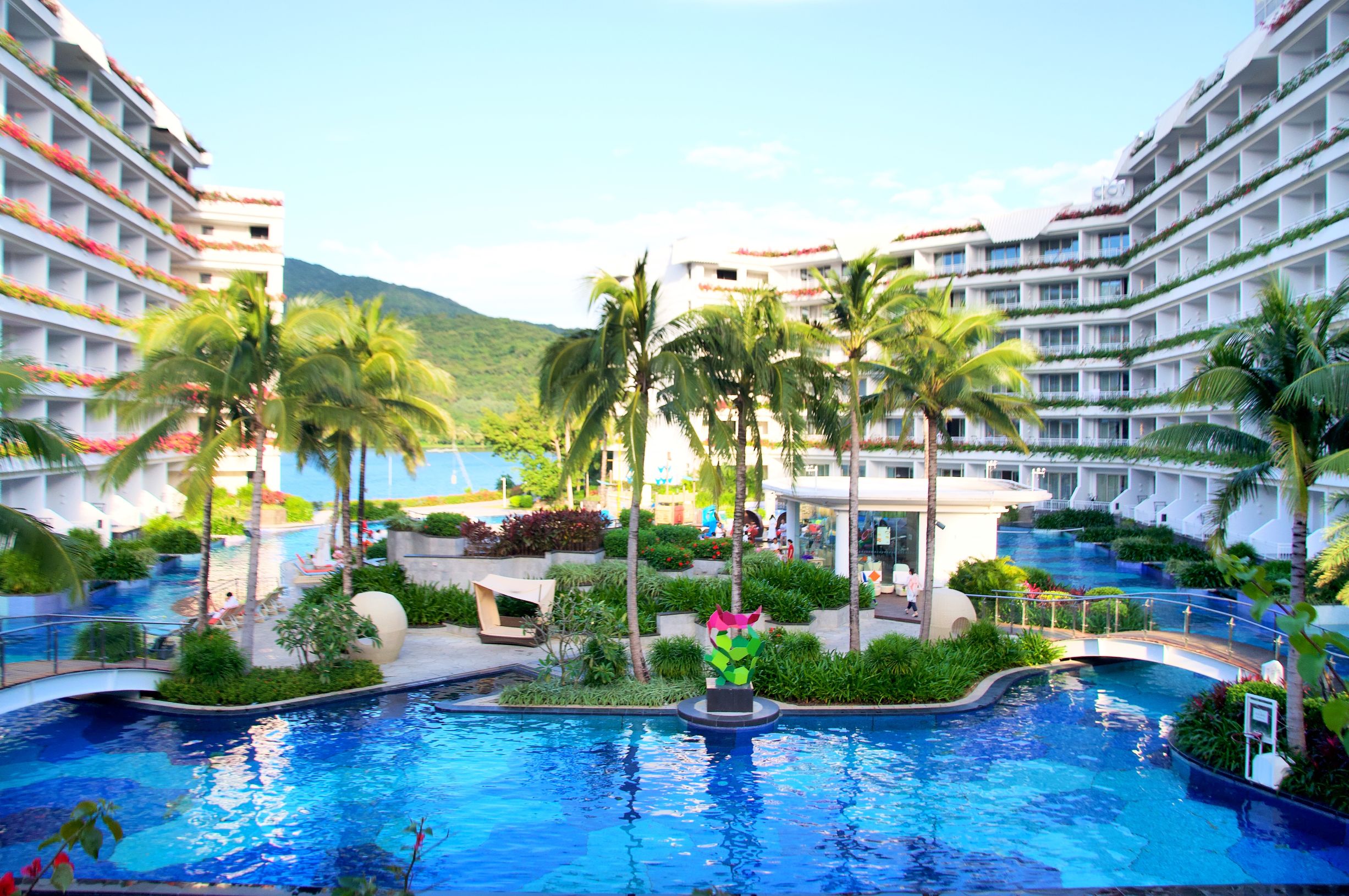 三亚度假之旅完美结束,三亚度假巨无霸五天五夜玩不腻