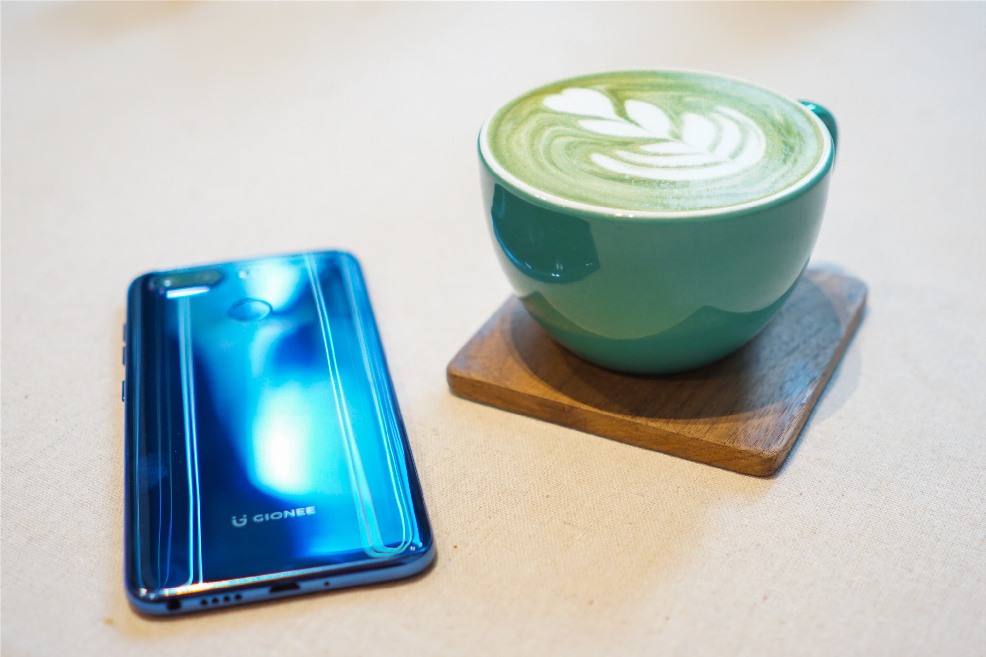 金立s11是全面屏手机吗,金立s11全面屏评测