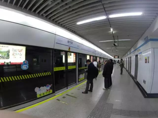 小蚁运动相机拆解,小蚁lite运动相机多少钱