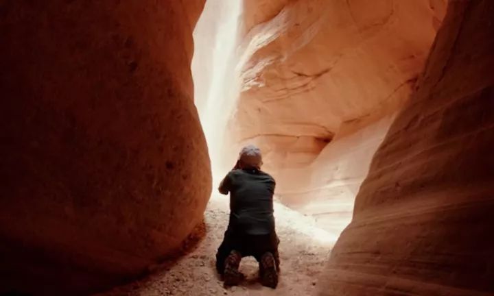 那位给微软拍壁纸的摄影师，这次给手机拍了3张壁纸
