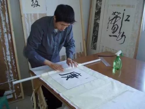 书画作品装裱价格,书画装裱标准及装裱操作全过程